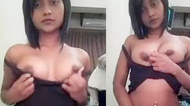 Indian Bhabhi Showing her Boobs and Pussy