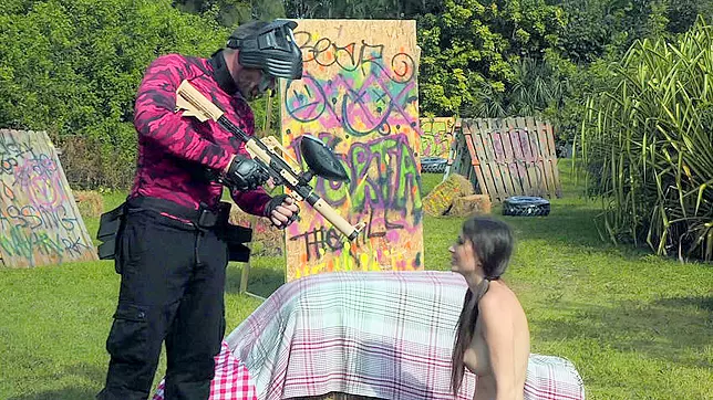 Slutty babe gets naked and sucks XXX cock instead playing paintball