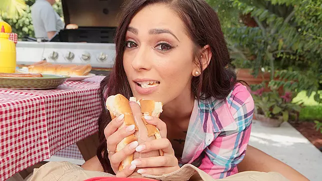 Public Park Bench Fuck — Sexy Couple's Outdoor Adventure with Passionate Blowjob.