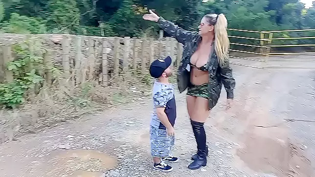 This dwarf worked for Uber, he couldn't cope with lust, I had to suck him off on the highway