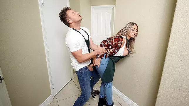 Horny Housewife LaSirena69 and Kayley Gunner Ravage Van Wylde's Cock in *** Part 2.