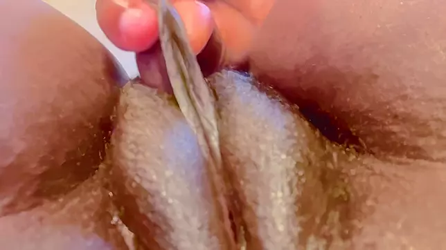 Busty Ebony MILF Rubs Her Huge Clit and Wet Pussy to Hard Squirting