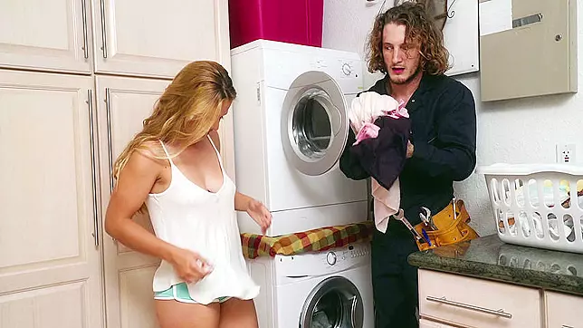 Guy came to repair a washing machine but stayed for the XXX hottie