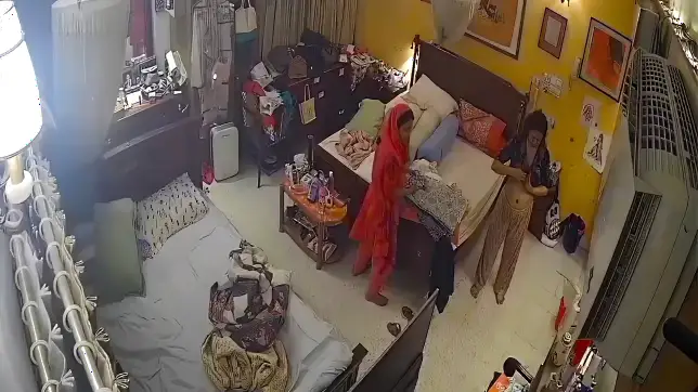 Wealthy Indian Auntie Caught On *** Cam Strolling Nude, Big Booty And Tits Out