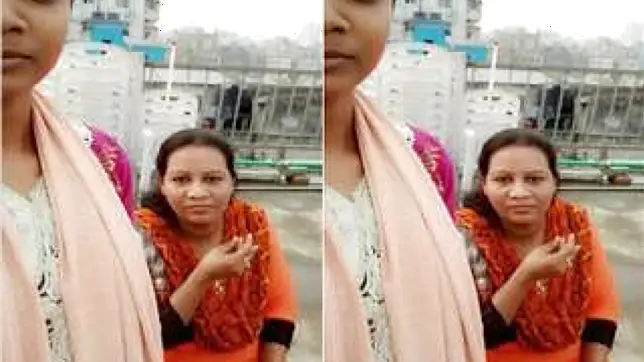 Desi mom simply sits in front of camera and talks with serious face