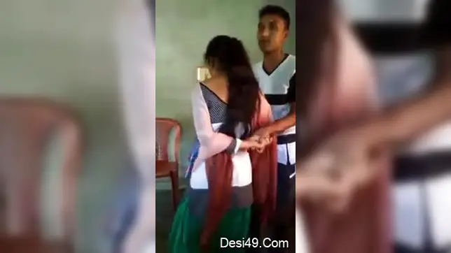 Guy is going to make the Desi girlfriend take part in XXX video
