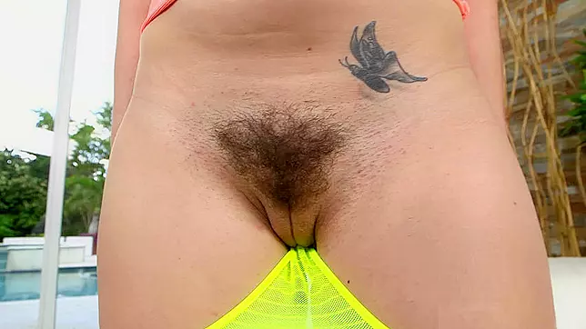 Free XXX porn with Mandy Sky in closeup nude special