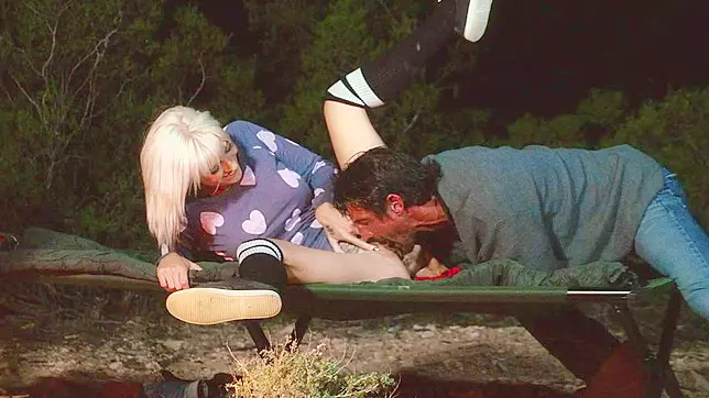 Blonde Bombshell Kleio Valentien Gets Her Pussy Licked by Stud Tommy Gunn in XXX Video