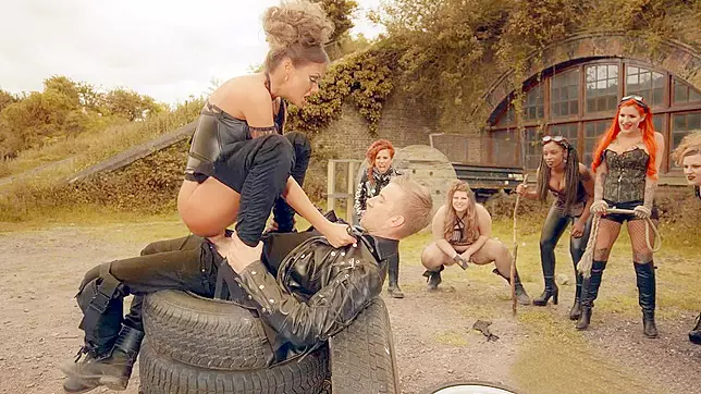 Euphoric Lithuanian Tina Kay Rides and Sucks Danny D's Hard Cock in XXX Video