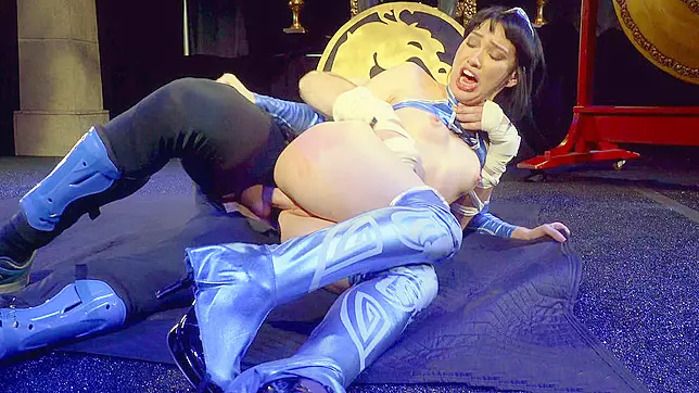 Porn Star Aria Alexander as Kitana Gets Banged by Johnny Cage in Spoon