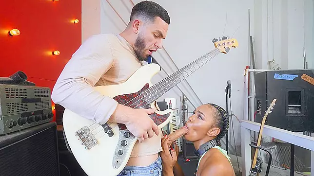 Asteria Diamond's Mind-Blowing BJ Skills with Peter Green in XXX Video