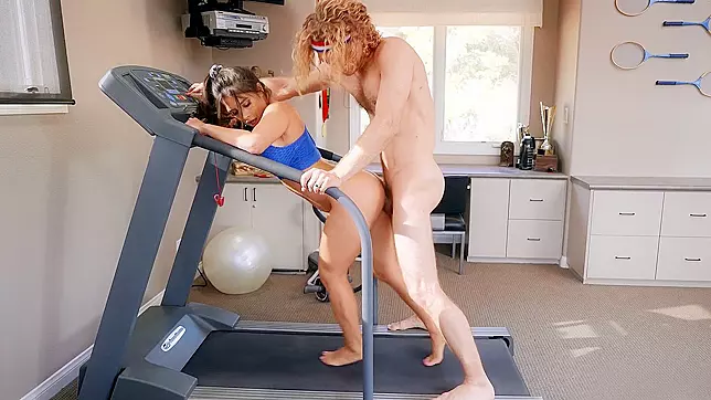 Tru Kait Gets Banged By Michael Vegas on the Speedwalk ~ Hot XXX Action!