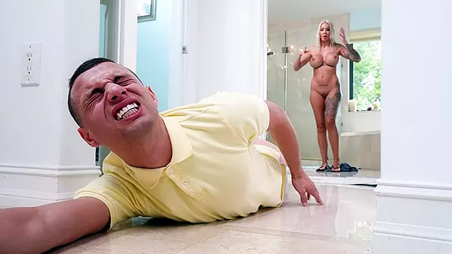 Blondie Bombshell Get Caught by Johnny the *** in this XXX Video!