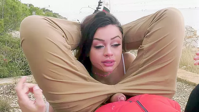 Wow! 'Martina Smeraldi's Mind-Blowing Outdoor Blowjob' - XXX Video