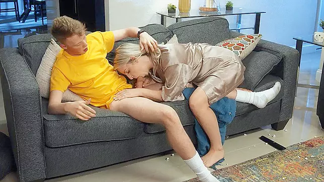 XXX Video ~ Charlotte Rayn sucking Jimmy Michaels' cock with her crazy skills