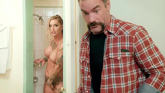 Hot ‘n Horny Kleio Valentien Gets Caught Masturbating in Shower by Motel Manager – XXX Video