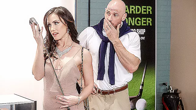 Explosive sex at the pro shop with Jennifer White in HD! now!