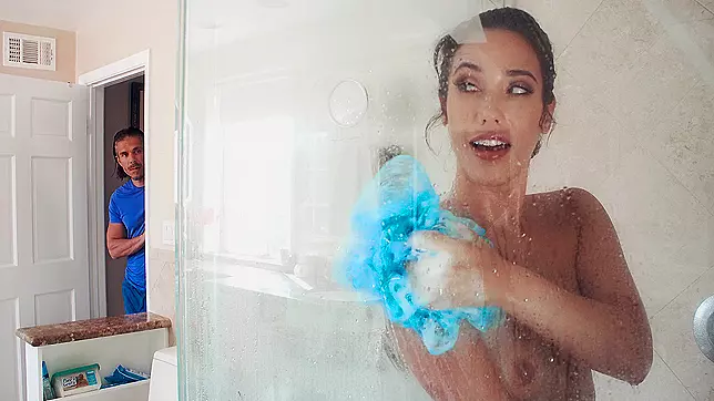 Eva Lovia's Explosive 'Bed, Head and Breakfast' in Brazzers HD, XXX Video