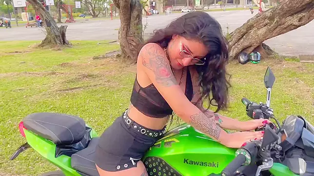 XXX: Biker Babe Vibes for Public Moaning, Dude's Remote Control Domination
