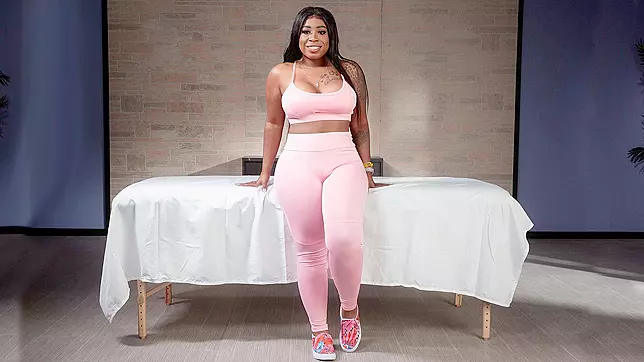 'Ricky Spanish' Massages Ms London's Juicy Ass - Porn Video with XXX,