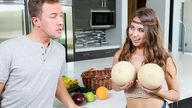 Curvy Earthy Babe Riley Sells Homegrown Produce, Makes You Feel 'Good' Inside