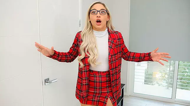 Abella Danger's Ex-Boss Gets Anal Surprise after Proposal Prank, XXX!